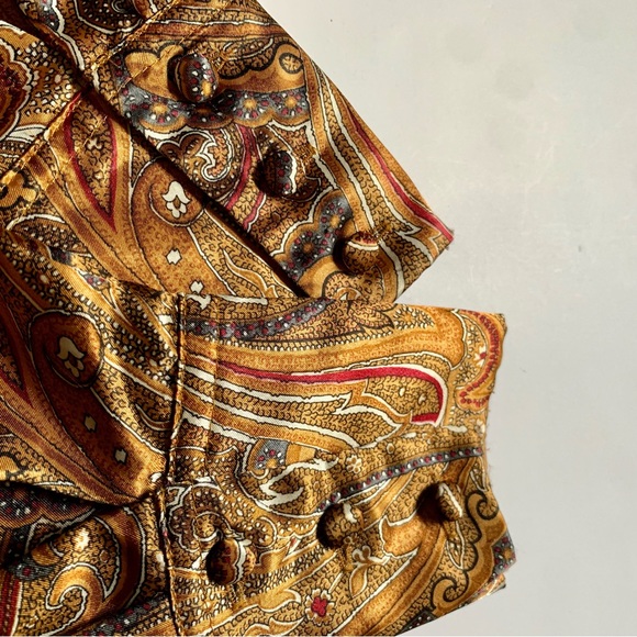 v i n t a g e :: Flowy High Neck Paisley Satin Blouse - Picture 9 of 11